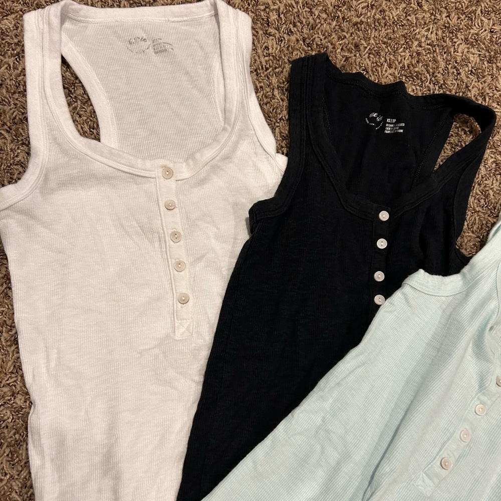 Aerie Henley racer back tanks